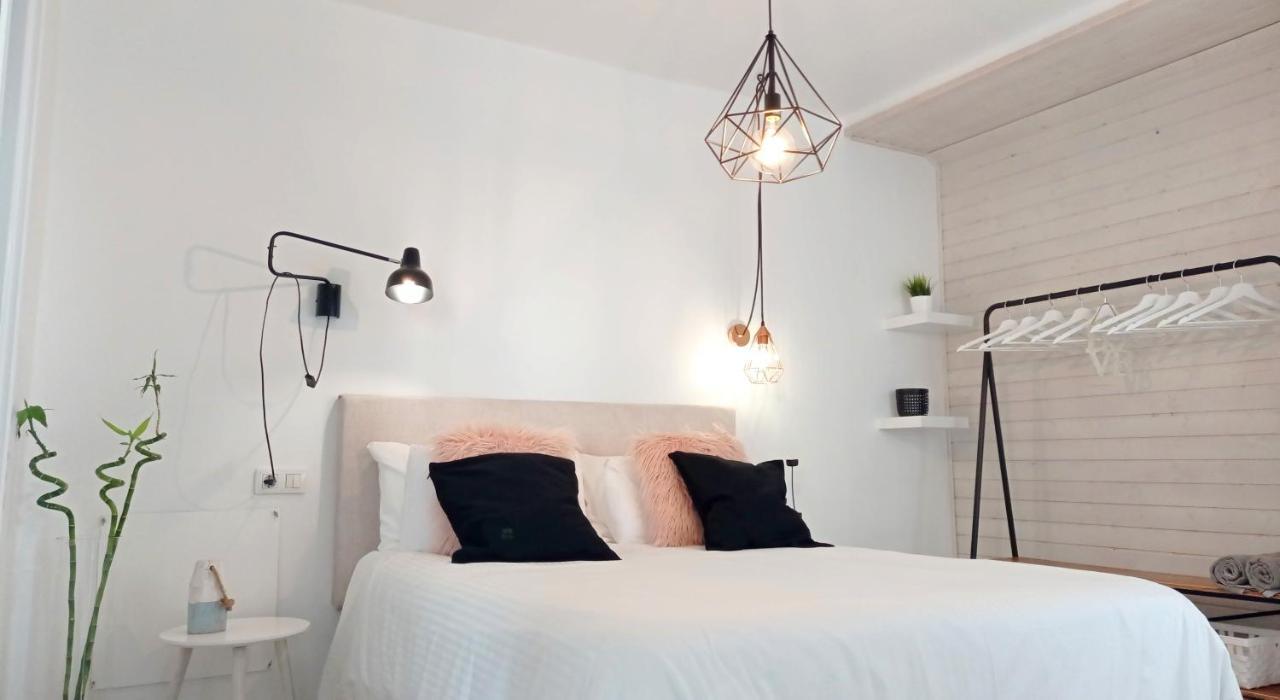Divine Apartment ปูแอร์โตเดลคาร์เมน ภายนอก รูปภาพ